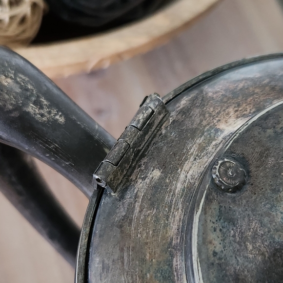 🫗Antique Eureka Quadruple Silver-Plated Engraved Pitcher – "B" Monogram Amazing - Picture 16 of 16